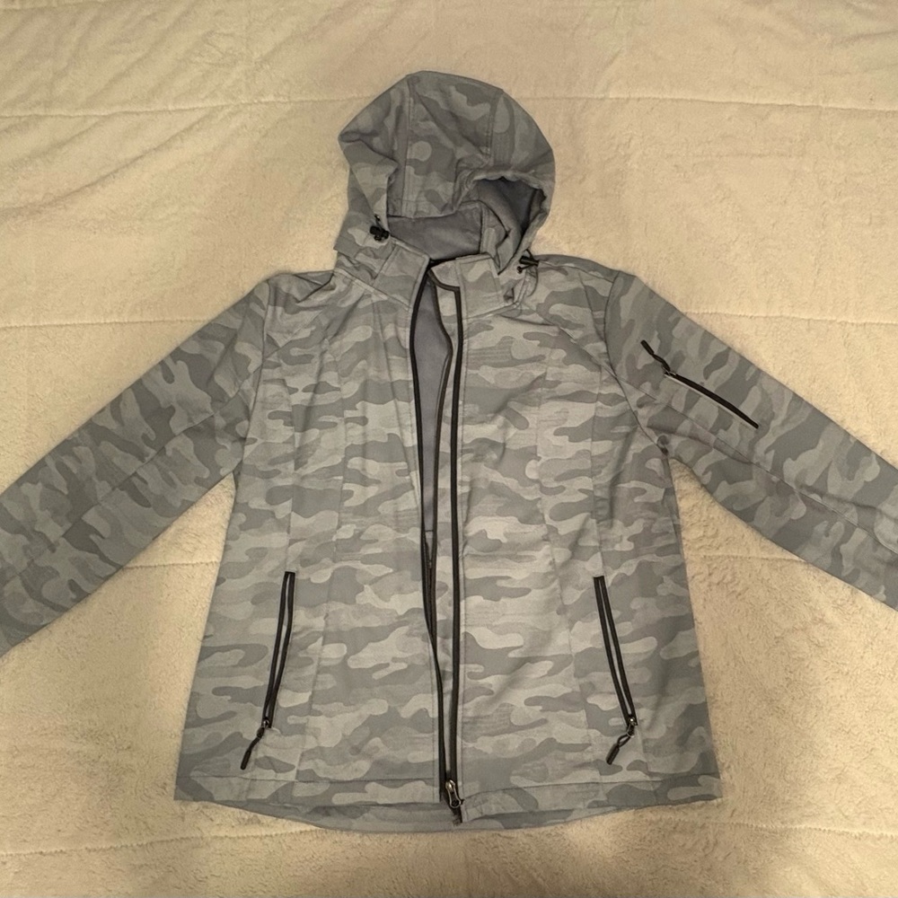 Free Country Men's Gray Camouflage Hooded Jacket